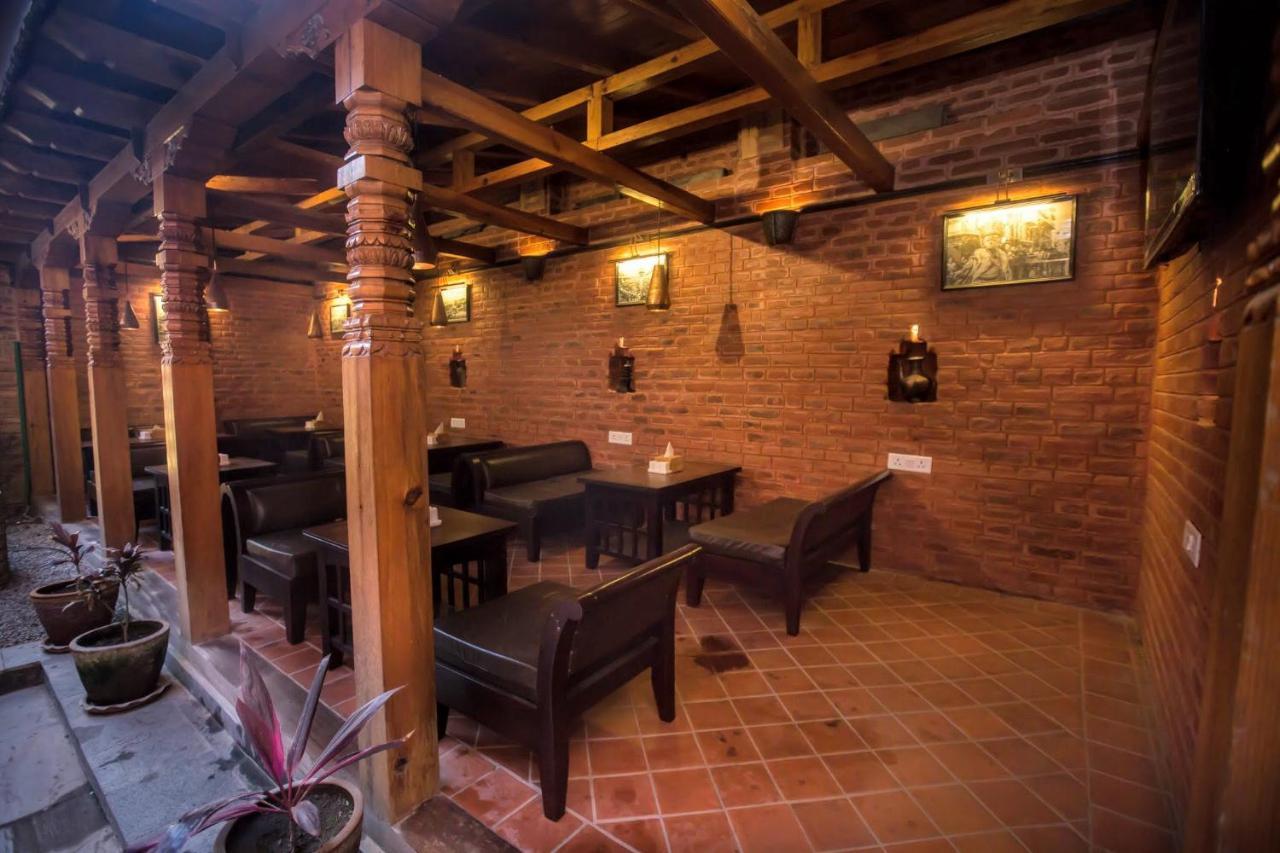 Hotel Baha Restaurant And Cafe Bhatgoan 외부 사진